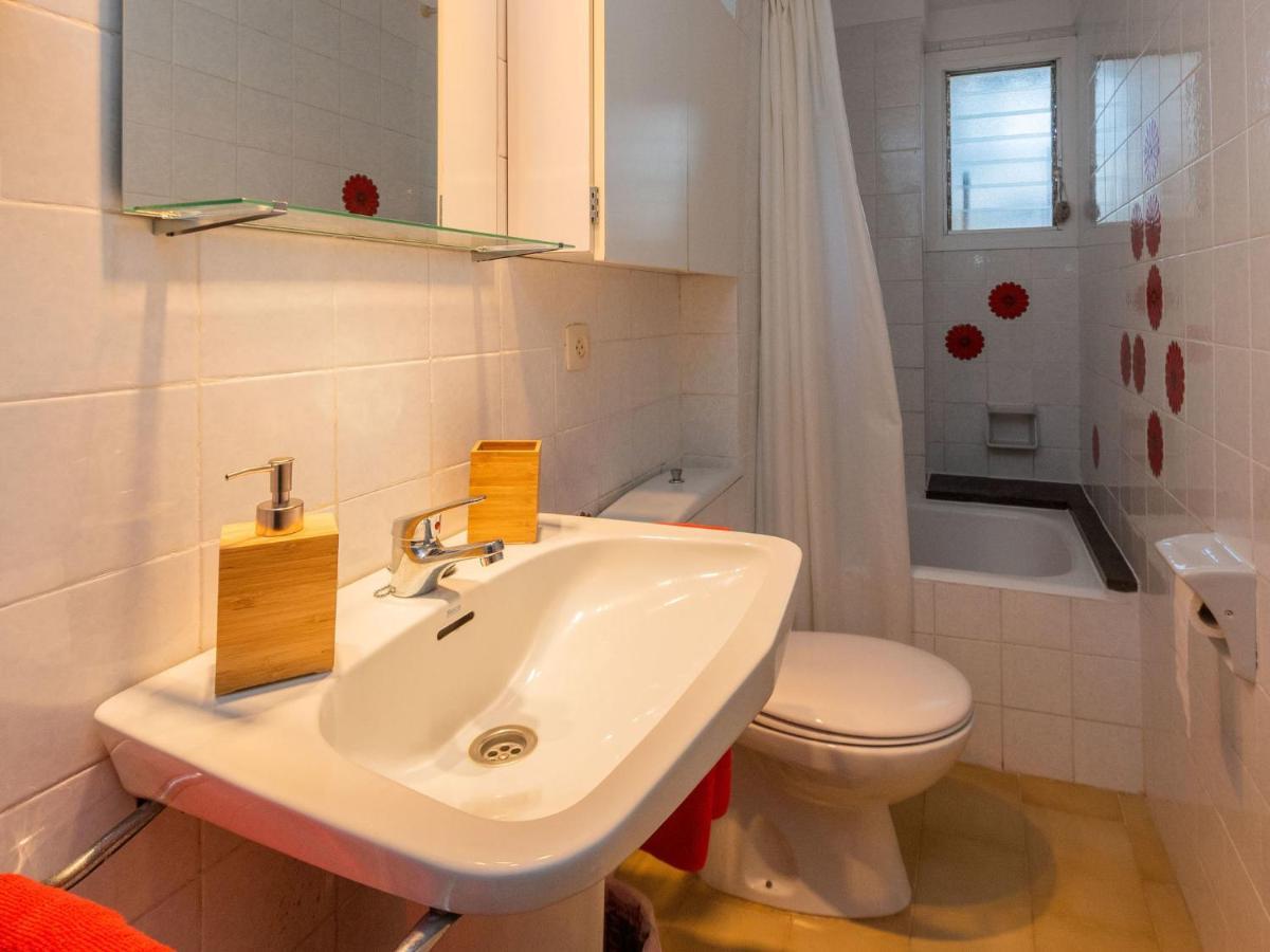 Apartment Acuario Sant Andreu de Llavaneres Exterior foto
